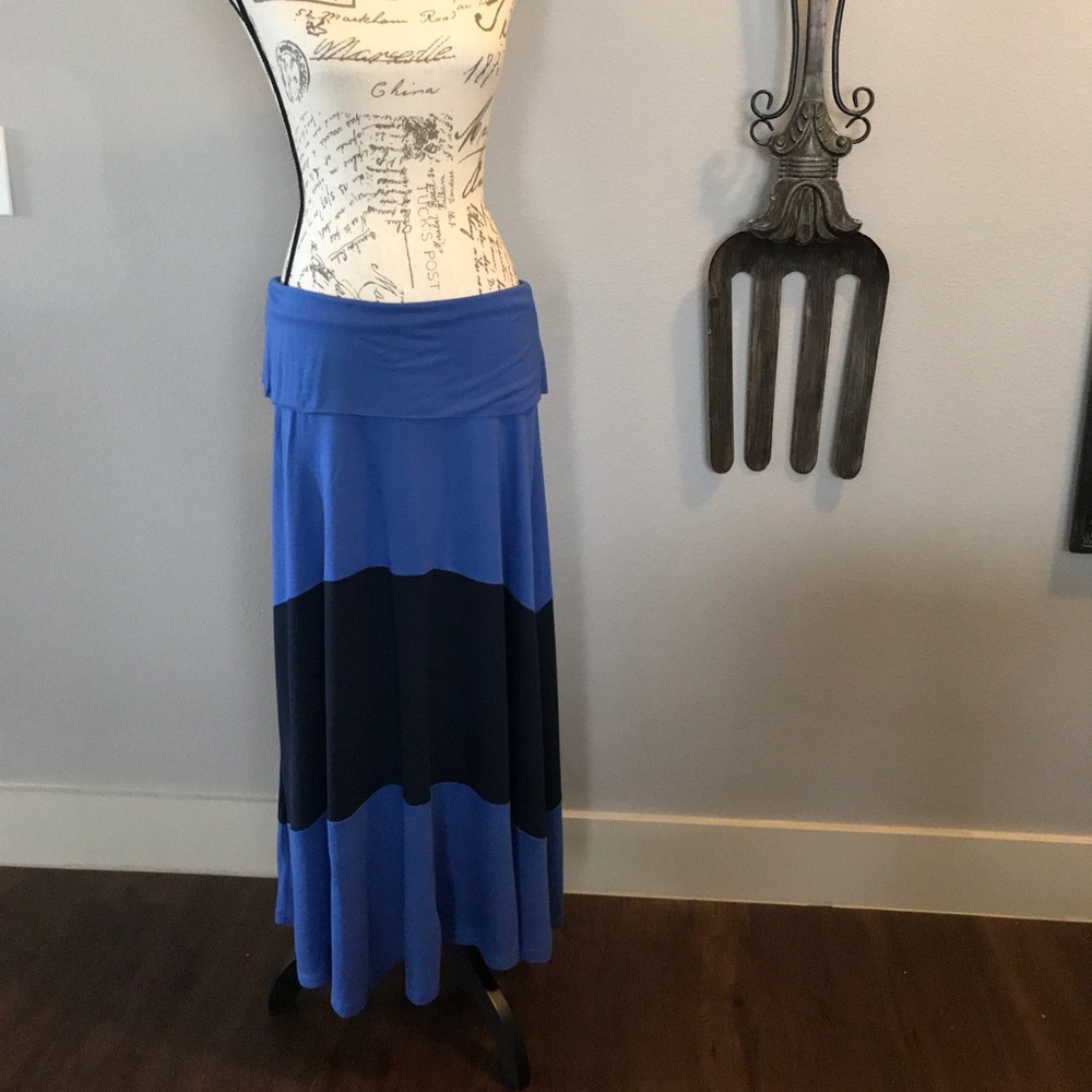 Gap Long Chevron Skirt